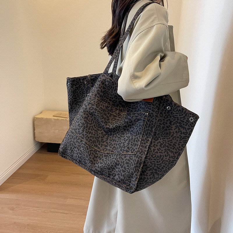 Women'S Vegan Bags - حقيبة يد بنمط الفهد، حقيبة كتف