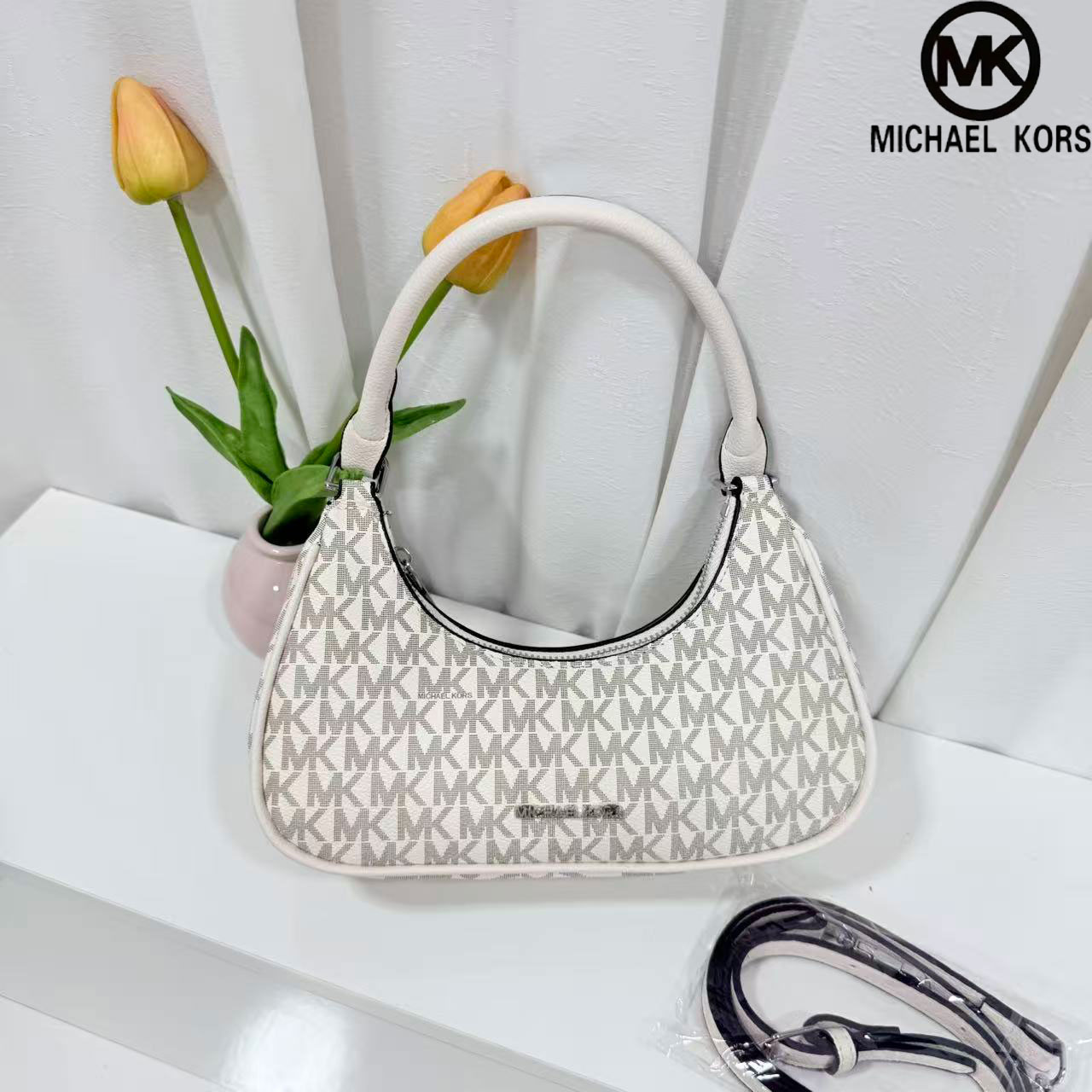 Women'S Tote Bags Michael Kors - تصميم جديد تمامًا من مايكل كورس،