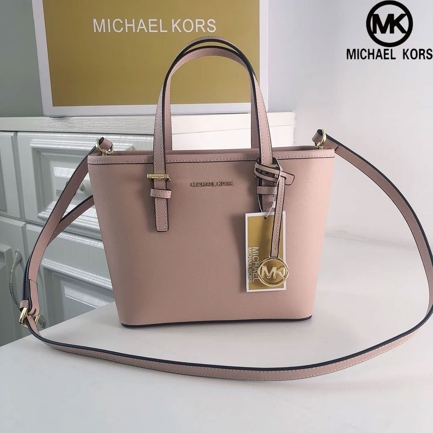 حقيبة يد نسائية جديدة تمامًا م - مراجعة Women'S Tote Bags Michael Kors وسعره