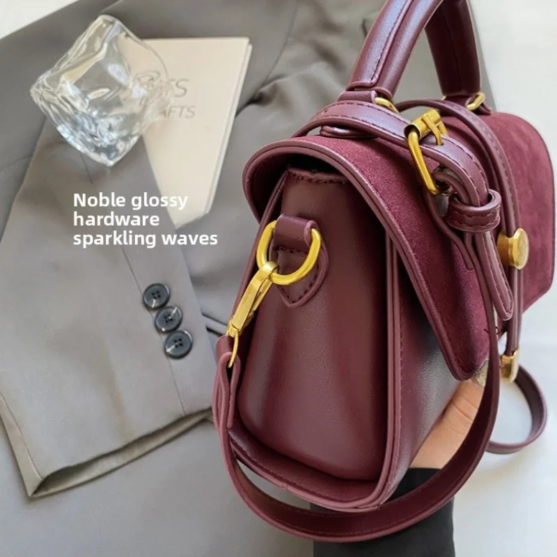 حقيبة يد صناعية أنيقة مع حزام  - مراجعة Women Bags Golden وسعره