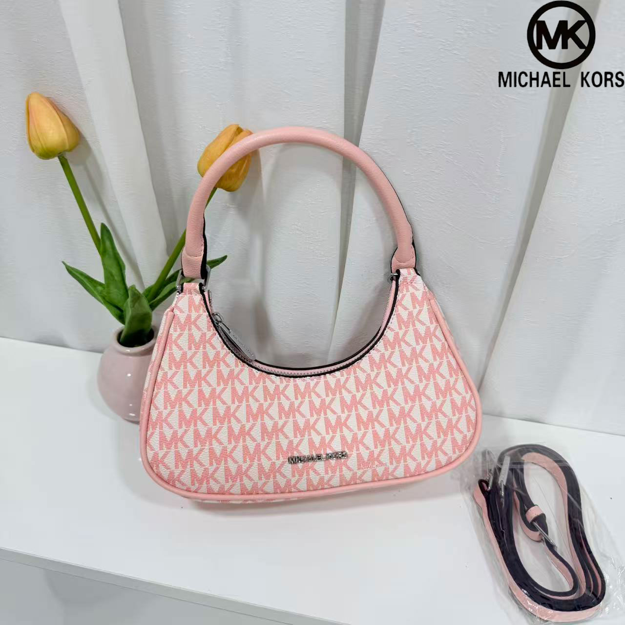تصميم جديد تمامًا من مايكل كور - مراجعة Women'S Tote Bags Michael Kors وسعره