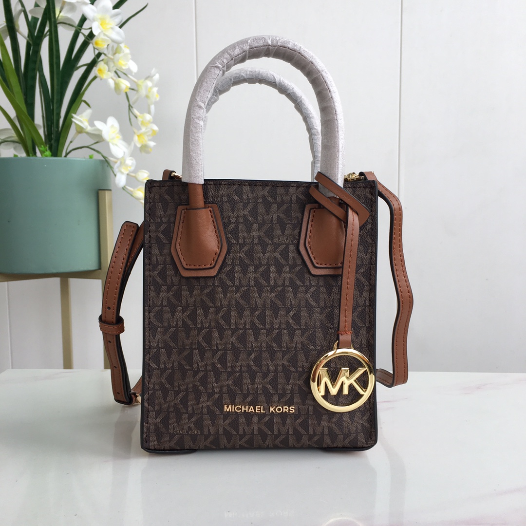 حقيبة يد مايكل كورس ميرسر جديد - مراجعة Women'S Tote Bags Michael Kors وسعره