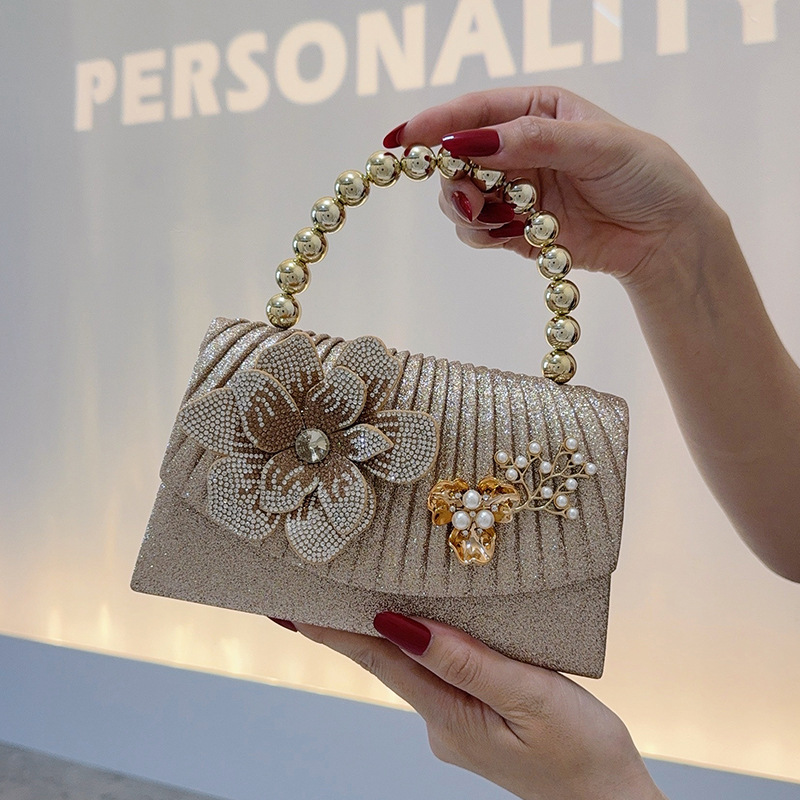 حقيبة عشاء مزينة بزهور ماسية ذ - مراجعة Women Bags Golden وسعره